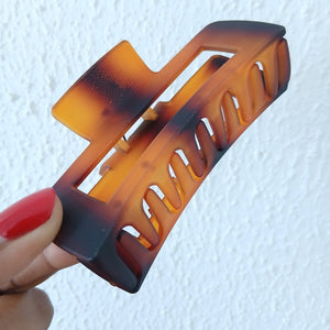 Large Matte Rectangle Claw Clip - Tortoise Shell