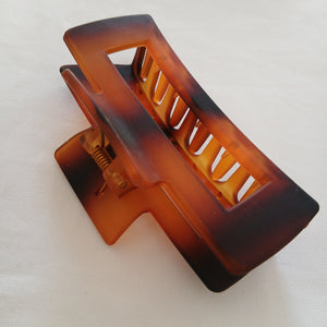 Large Matte Rectangle Claw Clip - Tortoise Shell